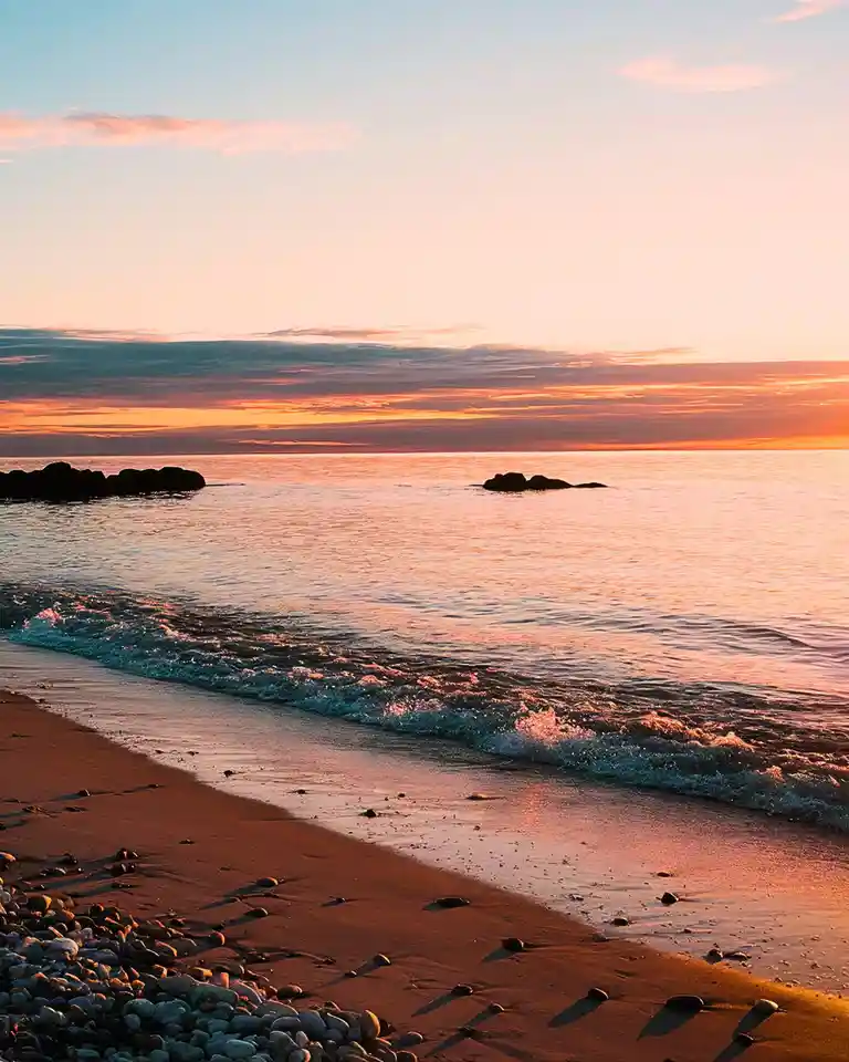 A Stunning Golden Sunset Over Tranquil Waters