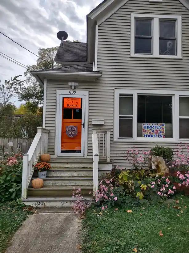 Check Out This Awesome Halloween Poster!