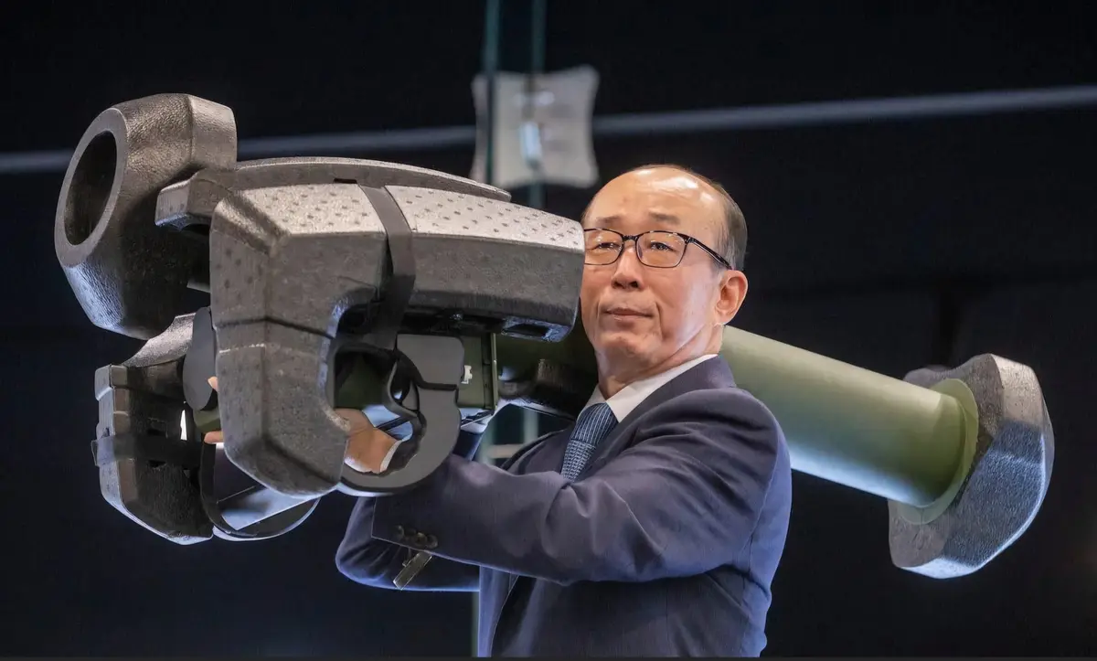 Introducing Korean Raybolt: A Unique Character
