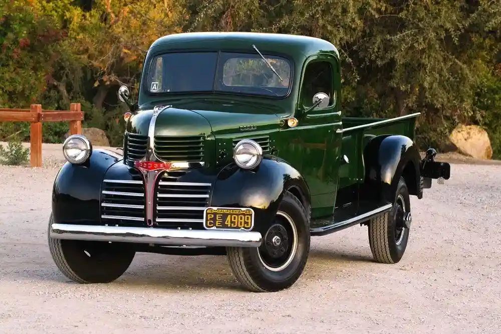 Dodge Coupé: A Classic from 1940