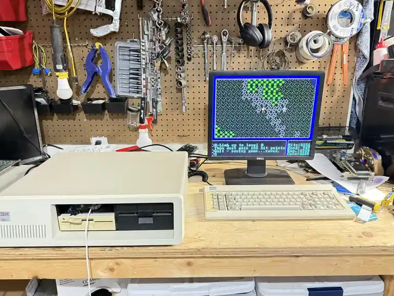 Exploring the IBM 5150 with Paradise 8/16 Video Magic